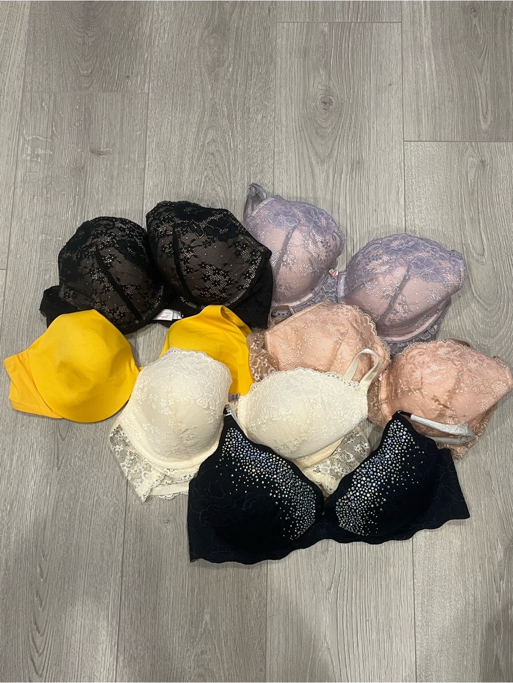 Women’s Lace & Embellished Bra Bundles